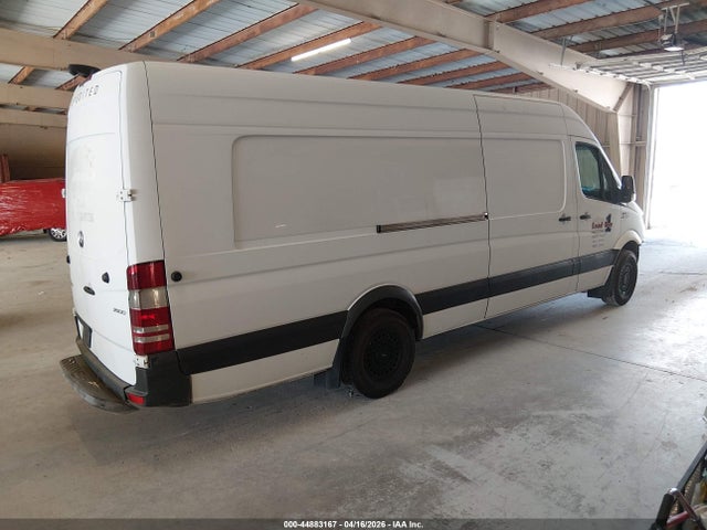 Продажа на аукционе авто 2017 Mercedes-benz Sprinter 2500 High Roof V6, vin: WD3PE8CD6HP500402, номер лота: 44883167