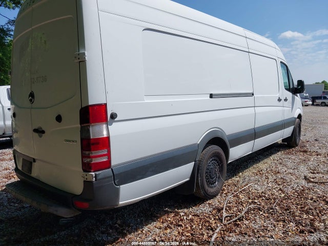 Продажа на аукционе авто 2017 Mercedes-benz Sprinter 2500 High Roof V6, vin: WD3PE8CD6HP500402, номер лота: 44883167