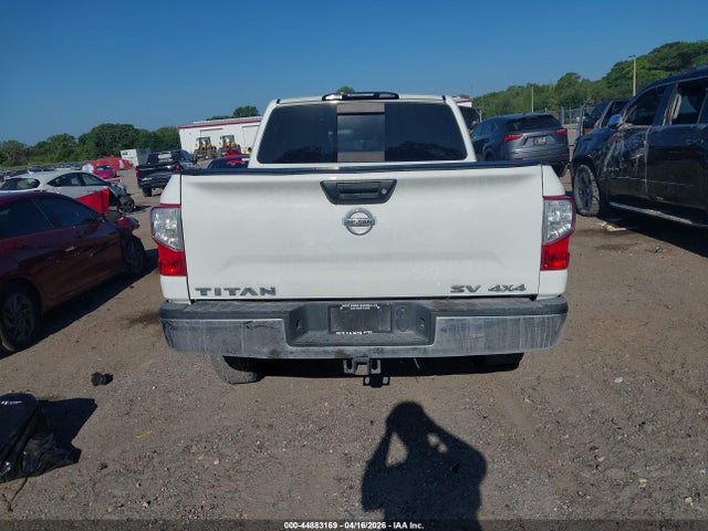 Aukcja sprzedaży 2017 Nissan Titan Sv, vin: 1N6AA1EJ4HN562522, numer aukcji: 44883169
