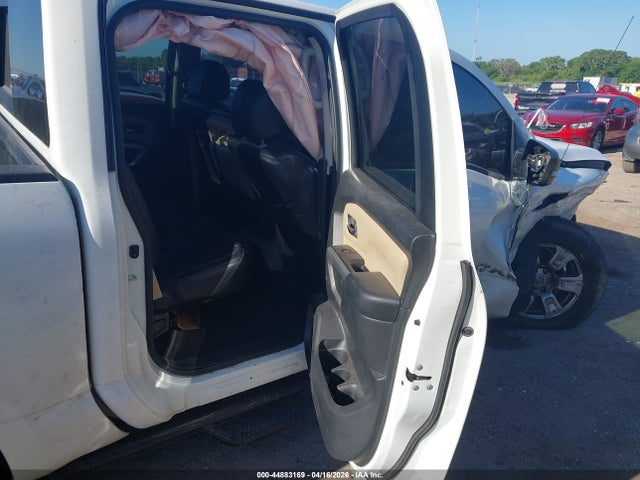 Aukcja sprzedaży 2017 Nissan Titan Sv, vin: 1N6AA1EJ4HN562522, numer aukcji: 44883169