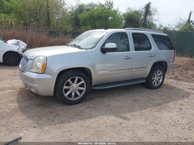 Продаж на аукціоні авто 2010 Gmc Yukon Denali, vin: 1GKUKEEF4AR159627, номер лоту: 44883182