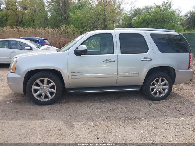 Продаж на аукціоні авто 2010 Gmc Yukon Denali, vin: 1GKUKEEF4AR159627, номер лоту: 44883182