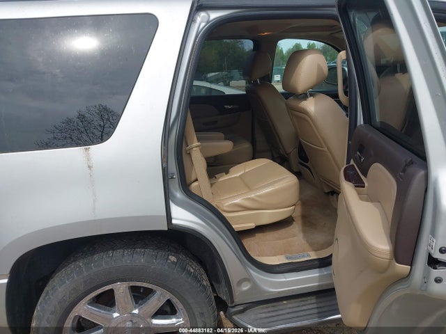 Продаж на аукціоні авто 2010 Gmc Yukon Denali, vin: 1GKUKEEF4AR159627, номер лоту: 44883182