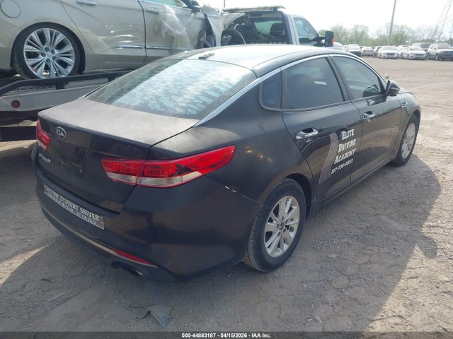 2016 Kia Optima Lx მანქანა იყიდება აუქციონზე, vin: 5XXGT4L33GG028418, აუქციონის ნომერი: 44883187