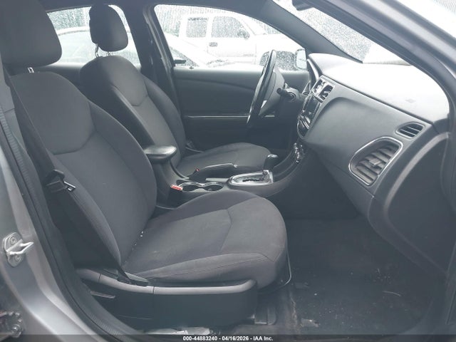 2013 Chrysler 200 Touring მანქანა იყიდება აუქციონზე, vin: 1C3CCBBB6DN597540, აუქციონის ნომერი: 44883240