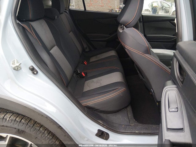 44883256 :رقم المزاد ، JF2GTADC7J8238237 vin ، 2018 Subaru Crosstrek 2.0i Premium مزاد بيع
