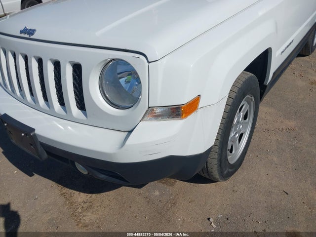 2015 Jeep Patriot Sport მანქანა იყიდება აუქციონზე, vin: 1C4NJPBA2FD418627, აუქციონის ნომერი: 44883270