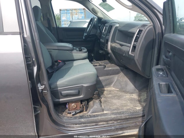 44883271 :رقم المزاد ، 3C6TR5HT4GG297530 vin ، 2016 Ram 2500 Tradesman مزاد بيع