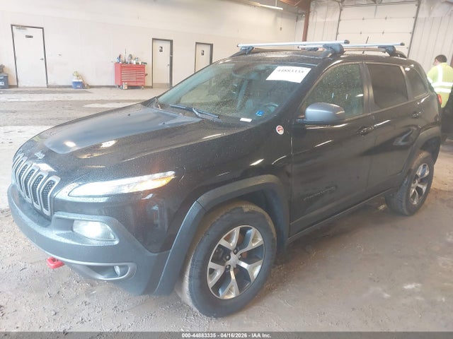 44883335 :رقم المزاد ، 1C4PJMBB7JD567141 vin ، 2018 Jeep Cherokee Trailhawk 4x4 مزاد بيع