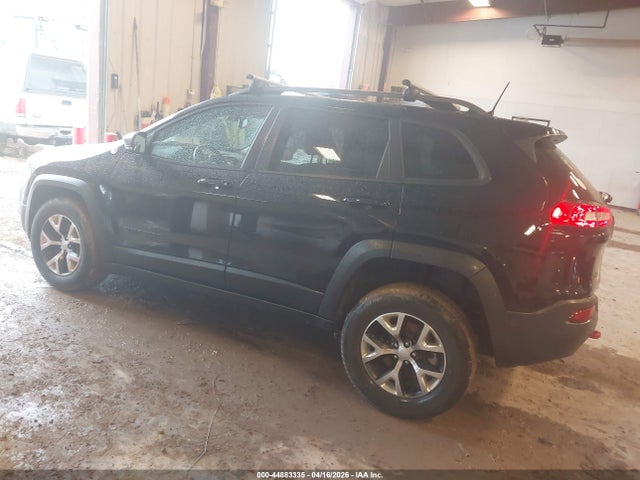 44883335 :رقم المزاد ، 1C4PJMBB7JD567141 vin ، 2018 Jeep Cherokee Trailhawk 4x4 مزاد بيع