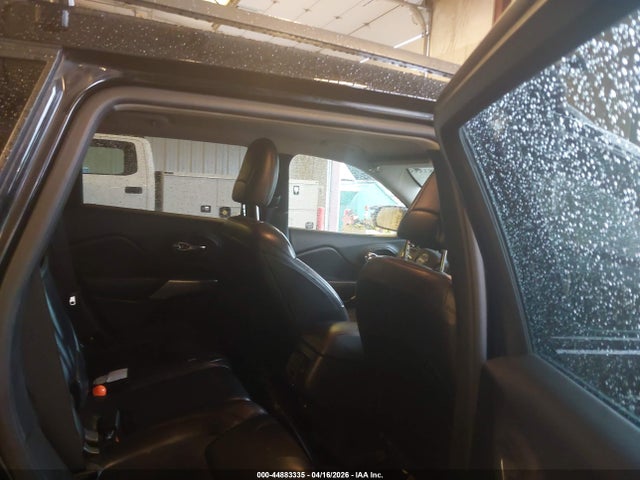 44883335 :رقم المزاد ، 1C4PJMBB7JD567141 vin ، 2018 Jeep Cherokee Trailhawk 4x4 مزاد بيع