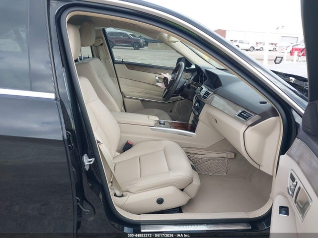 Продаж на аукціоні авто 2014 Mercedes-benz E 350, vin: WDDHF5KB7EA852737, номер лоту: 44883372