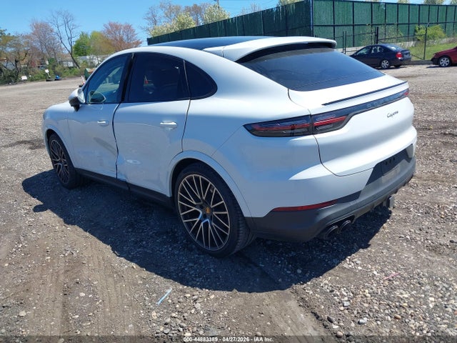 Продаж на аукціоні авто 2023 Porsche Cayenne Coupe Platinum Edition, vin: WP1BA2AY1PDA27246, номер лоту: 44883389