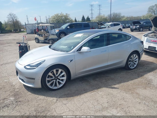 Tesla Model 3 Long Range/performance 2018 5YJ3E1EB7JF069429 Image 2