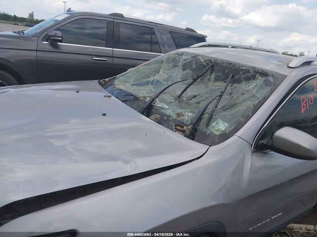 Продажа на аукционе авто 2019 Jeep Cherokee Limited Fwd, vin: 1C4PJLDN6KD135773, номер лота: 44883483