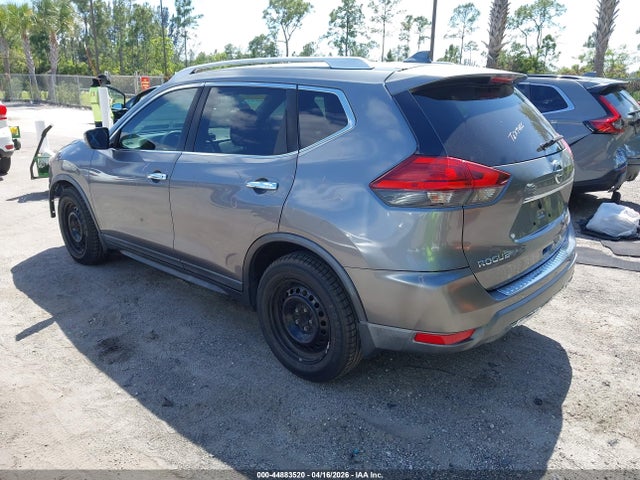 Продажа на аукционе авто 2017 Nissan Rogue S, vin: KNMAT2MT1HP582303, номер лота: 44883520