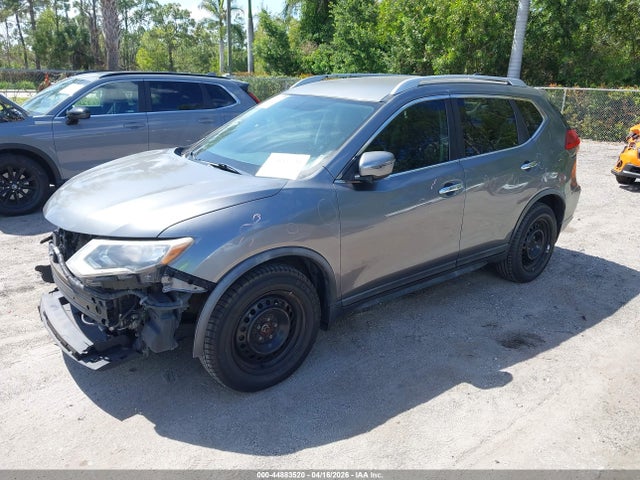 Продажа на аукционе авто 2017 Nissan Rogue S, vin: KNMAT2MT1HP582303, номер лота: 44883520