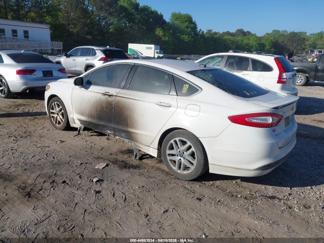 1FA6P0HD0F5111663 Ford FUSION SE