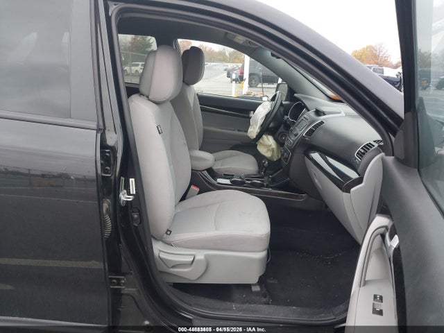 Продаж на аукціоні авто 2015 Kia Sorento Lx, vin: 5XYKT4A6XFG606354, номер лоту: 44883605
