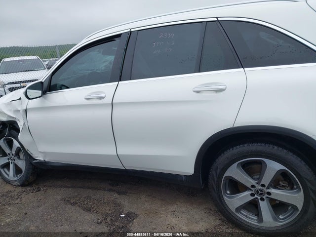 Продажа на аукционе авто 2019 Mercedes-benz Glc 300, vin: WDC0G4JB4K1000402, номер лота: 44883611