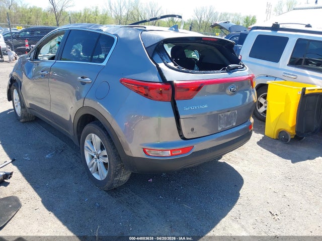 KNDPMCAC6H7128212 KIA Sportage Lx