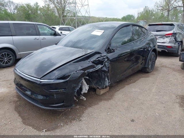 Продаж на аукціоні авто 2026 Tesla Model Y All-wheel Drive/long Range Launch Series/premium All-wheel Drive, vin: 7SAYGDEE7TF412354, номер лоту: 44883660