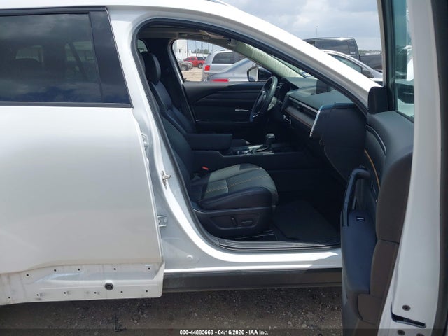 Продажа на аукционе авто 2025 Mazda Cx-50 Hybrid Premium Plus Package, vin: 7MMVAAEW5SN128908, номер лота: 44883669