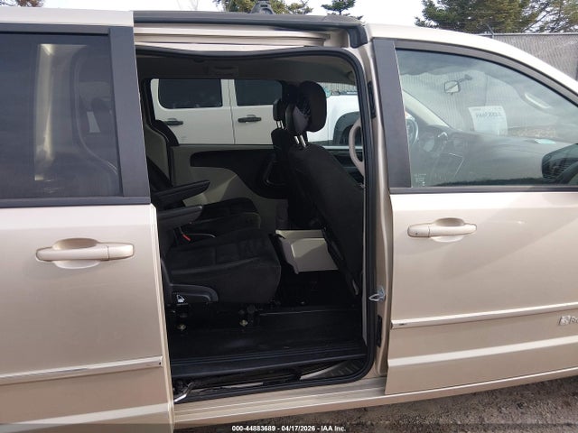 2015 Dodge Grand Caravan Sxt მანქანა იყიდება აუქციონზე, vin: 2C4RDGCGXFR591224, აუქციონის ნომერი: 44883689