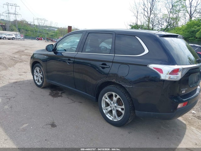 2014 MITSUBISHI OUTLANDER JA4JZ4AX3EZ005087 Photo 2