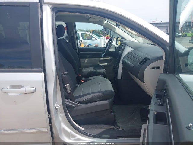 2008 Dodge Grand Caravan Sxt მანქანა იყიდება აუქციონზე, vin: 2D8HN54P88R131933, აუქციონის ნომერი: 44883734