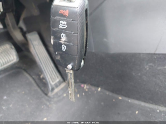 5XXGM4A70EG345900 KIA Optima Lx