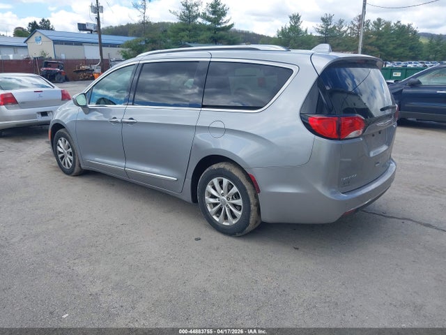Продаж на аукціоні авто 2019 Chrysler Pacifica Touring L, vin: 2C4RC1BG2KR650343, номер лоту: 44883755