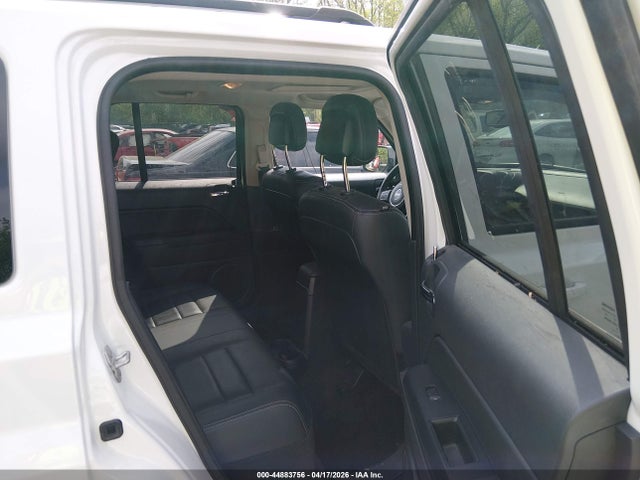 2015 Jeep Patriot High Altitude Edition მანქანა იყიდება აუქციონზე, vin: 1C4NJRFB4FD290826, აუქციონის ნომერი: 44883756