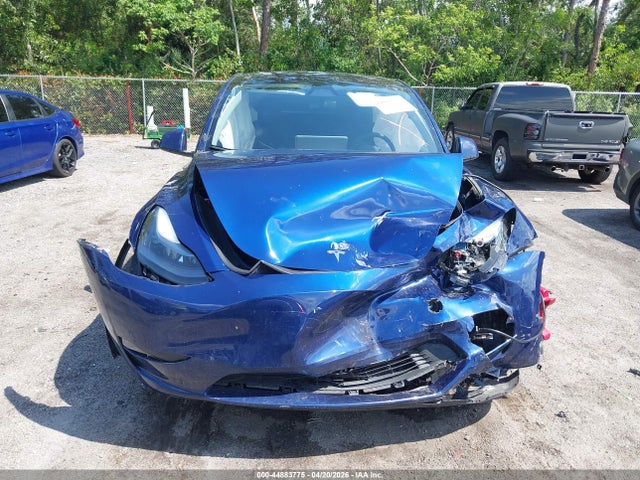 2024 Tesla Model Y Long Range Single Motor Rear-wheel Drive/rwd მანქანა იყიდება აუქციონზე, vin: 7SAYGDED3RF207310, აუქციონის ნომერი: 44883775