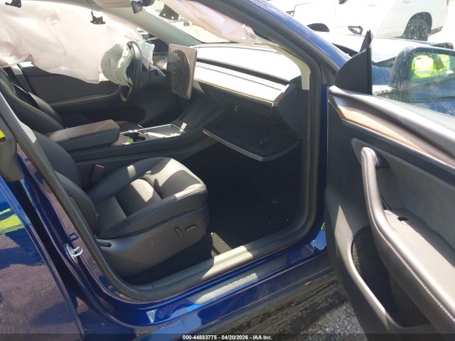 2024 Tesla Model Y Long Range Single Motor Rear-wheel Drive/rwd მანქანა იყიდება აუქციონზე, vin: 7SAYGDED3RF207310, აუქციონის ნომერი: 44883775