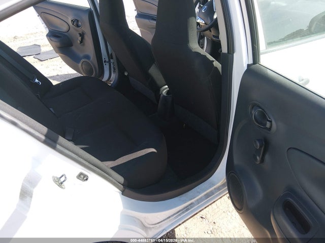 2015 Nissan Versa 1.6 S+ მანქანა იყიდება აუქციონზე, vin: 3N1CN7AP3FL918276, აუქციონის ნომერი: 44883781