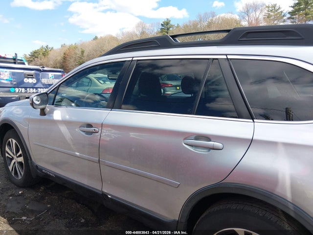 Aukcja sprzedaży 2018 Subaru Outback 2.5i Limited, vin: 4S4BSANC7J3296299, numer aukcji: 44883843