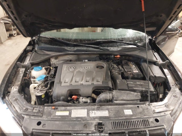 44883867 :رقم المزاد ، 1VWCN7A30CC002315 vin ، 2012 Volkswagen Passat 2.0l Tdi Sel Premium مزاد بيع
