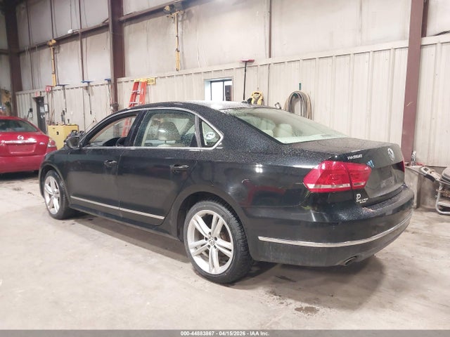 44883867 :رقم المزاد ، 1VWCN7A30CC002315 vin ، 2012 Volkswagen Passat 2.0l Tdi Sel Premium مزاد بيع