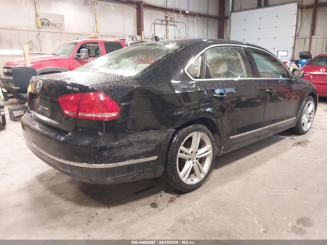 44883867 :رقم المزاد ، 1VWCN7A30CC002315 vin ، 2012 Volkswagen Passat 2.0l Tdi Sel Premium مزاد بيع