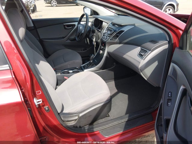 Продаж на аукціоні авто 2016 Hyundai Elantra Se, vin: 5NPDH4AE4GH663693, номер лоту: 44883877