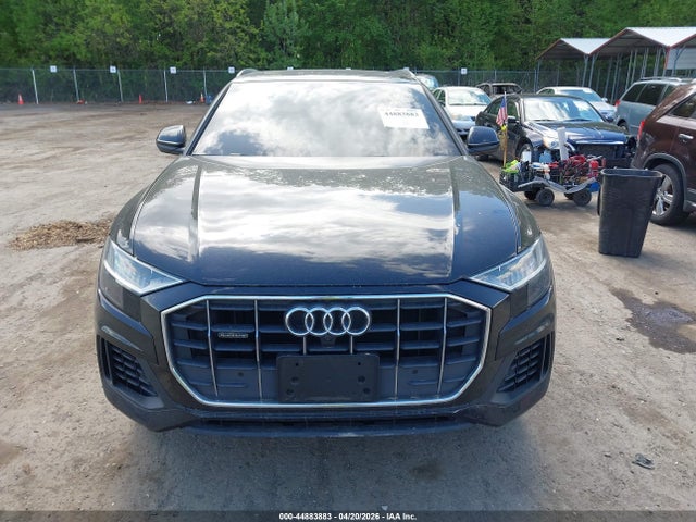 2019 Audi Q8 55 Premium მანქანა იყიდება აუქციონზე, vin: WA1BVAF13KD031832, აუქციონის ნომერი: 44883883