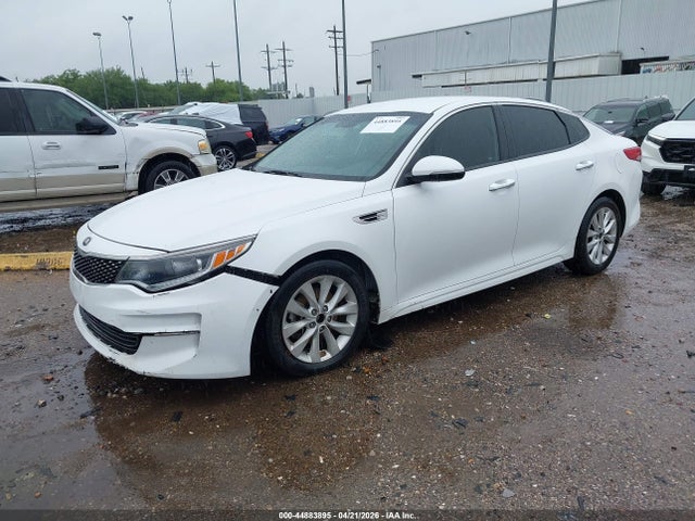 2018 Kia Optima Ex მანქანა იყიდება აუქციონზე, vin: 5XXGU4L33JG206686, აუქციონის ნომერი: 44883895