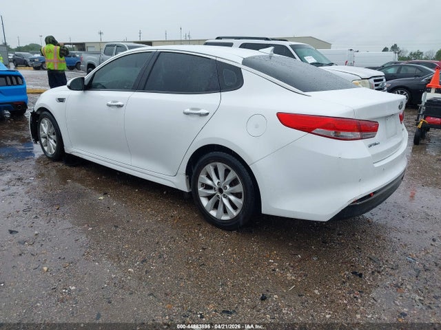 2018 Kia Optima Ex მანქანა იყიდება აუქციონზე, vin: 5XXGU4L33JG206686, აუქციონის ნომერი: 44883895