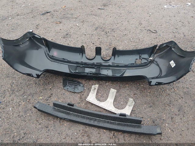 Продажа на аукционе авто 2013 Volkswagen Golf R 4-door, vin: WVWPF7AJ8DW075061, номер лота: 44883910