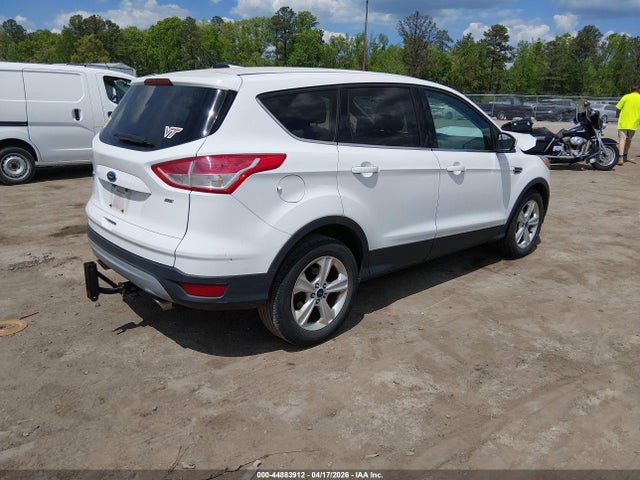 1FMCU0G75GUB31864 Ford ESCAPE SE