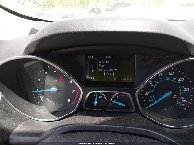1FMCU0G75GUB31864 Ford ESCAPE SE