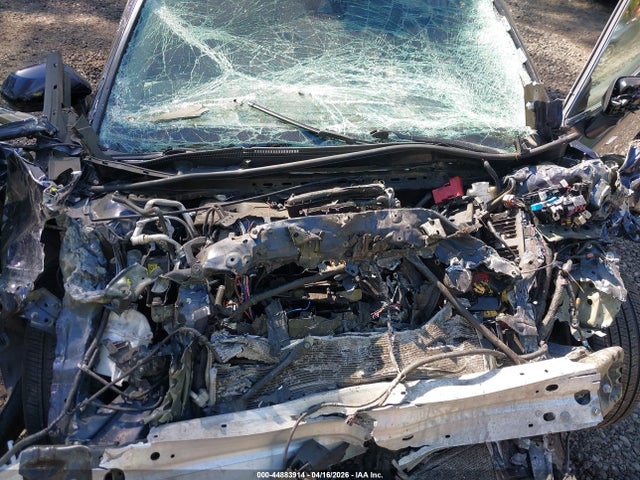 44883914 :رقم المزاد ، 4T1C11AK7NU713862 vin ، 2022 Toyota Camry Le مزاد بيع
