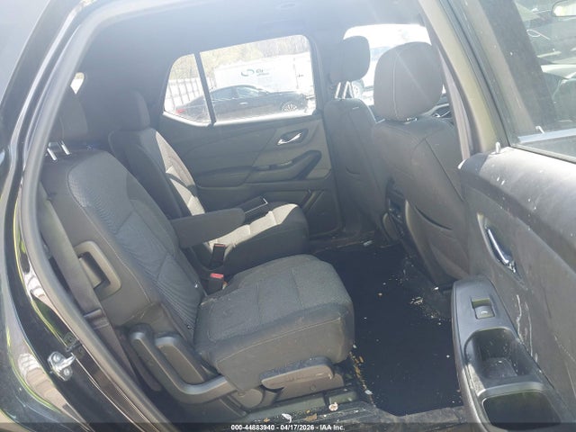 44883940 :رقم المزاد ، 1GNEVGKW4NJ151661 vin ، 2022 Chevrolet Traverse Awd Lt Cloth مزاد بيع