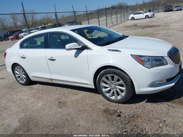 2015 Buick Lacrosse Leather მანქანა იყიდება აუქციონზე, vin: 1G4GB5G39FF182613, აუქციონის ნომერი: 44883945